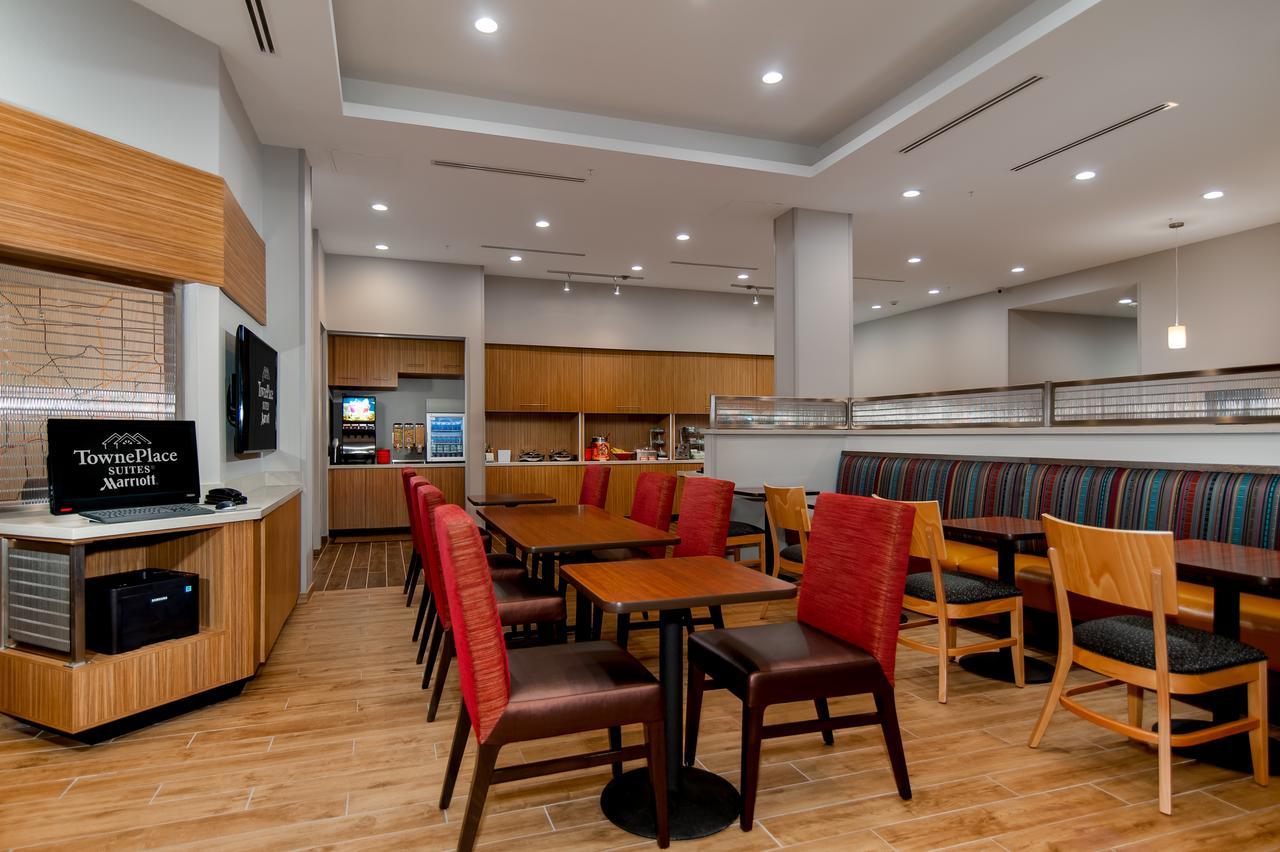 Towneplace Suites Fort Worth University Area/Medical Center Eksteriør billede